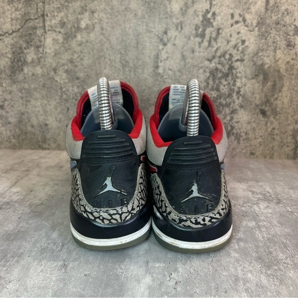 Nike Air Jordan Legacy 312 Low Sneakers Womens sz 6 - Picture 4 of 7